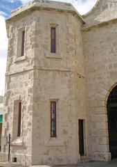 Fototapeta na wymiar Wieża stary wapień więzienie