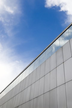 Detail of an aluminium and glass facede