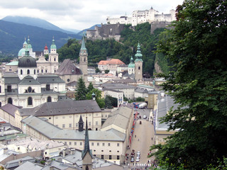 Fototapeta na wymiar Skyline Salzburg