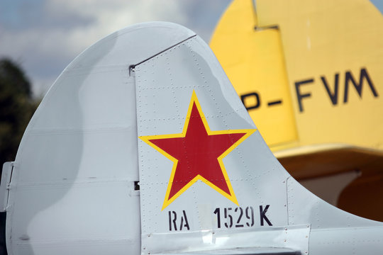 Empennage arri&egrave;re d'un Yakovlev Yak 52W