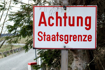 Achtung Staatsgrenze