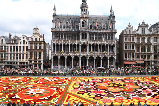 Fototapeta fête des fleurs sur la grand place de Bruxelles