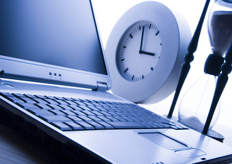 Laptop & Clock