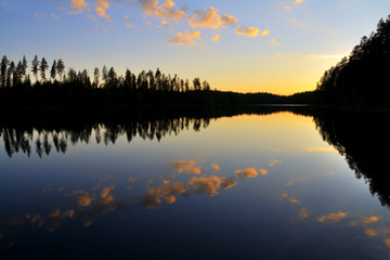 Fototapeta na wymiar peaceful lake