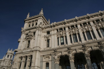 Fototapeta na wymiar Plaza de Cibeles in Madrid, Spain