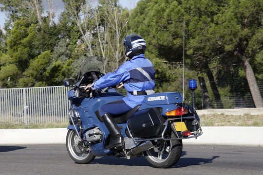 motard gendarme