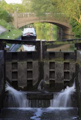Tableaux ronds sur plexiglas Anti-reflet Canal Harlow Mill Lock
