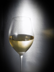 Copa de vino blanco.