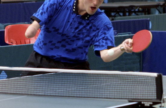TENIS9