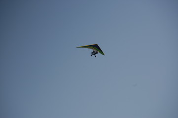 hang-glider alone