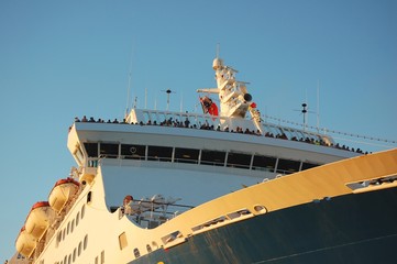 Passenger ship