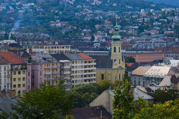 Fototapeta na wymiar view of saint elizabeth church from Buda palace. 