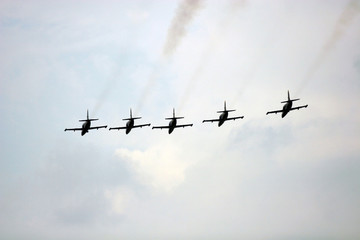  Red-Bull Air Race (Budapest 2007 ) jets flying at airshow