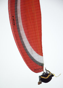parasailer