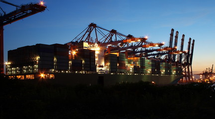 Fototapeta premium Containerschiff, Hafen, Logistik