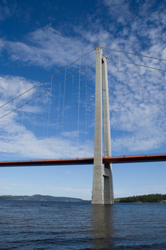 Högakustenbrücke
