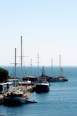 Fototapeta premium YACHTS WAITING IN THE BAY