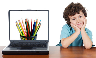 Child whit laptop