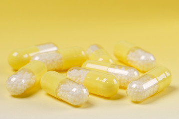 Fototapeta na wymiar vitamin capsules