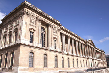 Fototapeta na wymiar Le Louvre