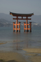 Fototapeta premium Torii gateway, Miyajima Shrine, Miyajima Island, Japan