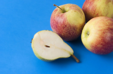 Half pear and apples