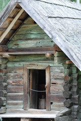 Fototapeta na wymiar Little log house