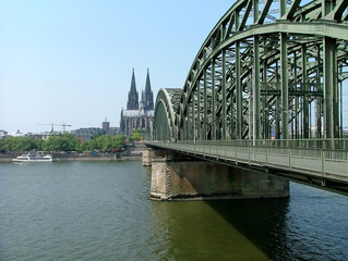 Dom