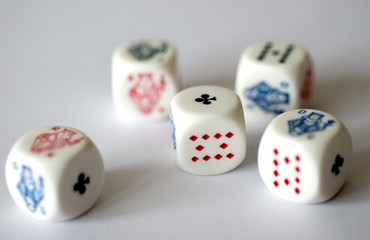 dés , poker ,jetons,jeux,casino,figures,