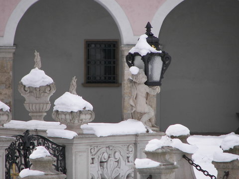 monastero innevato