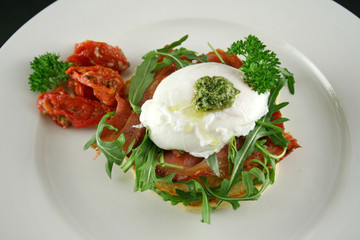 Poached Egg Pesto 1