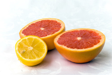 Fototapeta na wymiar grapefruit with lemon - isolated-close up 3