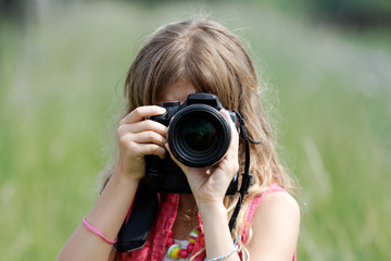 Enfant photographe