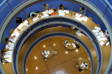 Young people studying at biblioteque