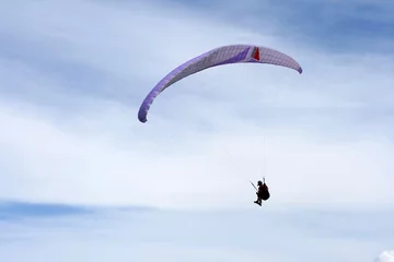  Paragliding