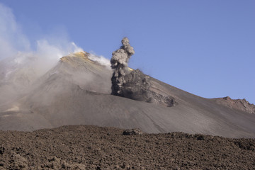 Attività Stromboliana 02