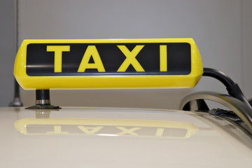 Taxi