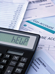 Bills & Calculator displaying 