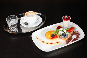 Mixed desert plate 