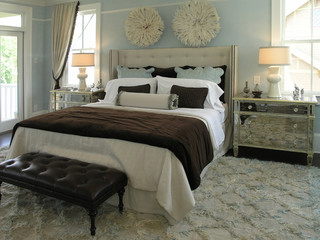 Luxury 4 - Bedroom 1
