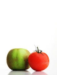 APFEL vs. TOMATE