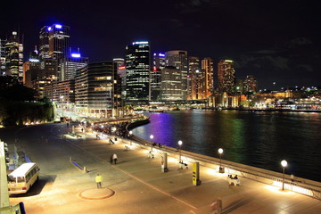 Fototapeta na wymiar Sydney - Port / Port w nocy