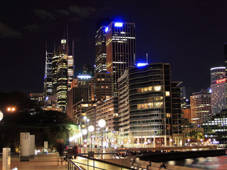 Fototapeta na wymiar Sydney - Port / Port w nocy