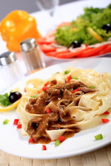 Pasta with meat and vegetables