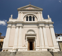 Fototapeta na wymiar Church in Borgo Val di Taro