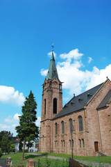 Fototapeta na wymiar evangelische Kirche (Sommer 2007)