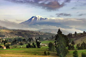 Foto op Plexiglas Impressive Volcano peak  © Alexander