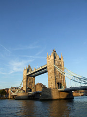 Fototapeta na wymiar Tower Bridge 2