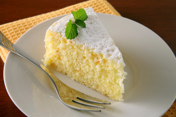 Orange cake and tea