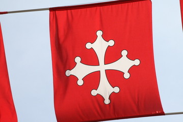 Bandiera bianco e rossa
